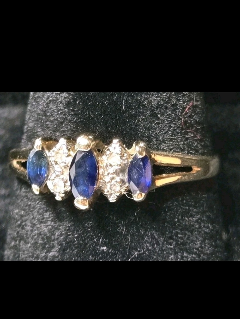 10k Gold Melee Diamond & Saphire Spinel Ring Size 8 Beautiful Estate Jewlery